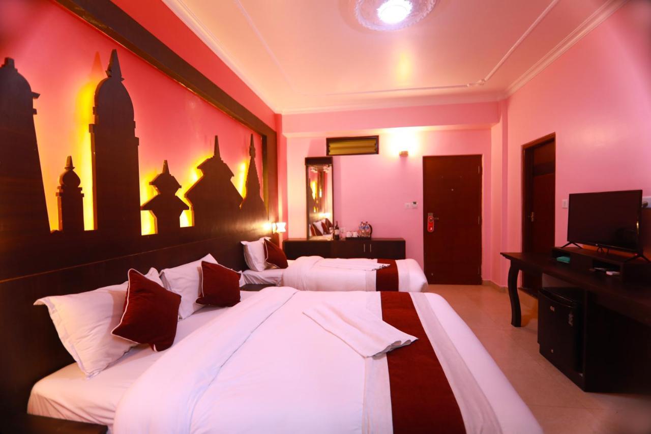 Hotel Task International 포카라 외부 사진