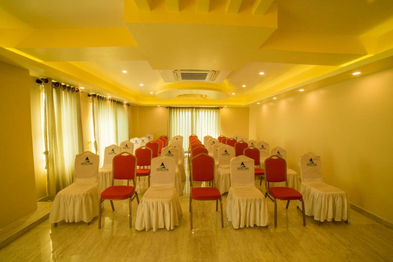 Hotel Task International 포카라 외부 사진